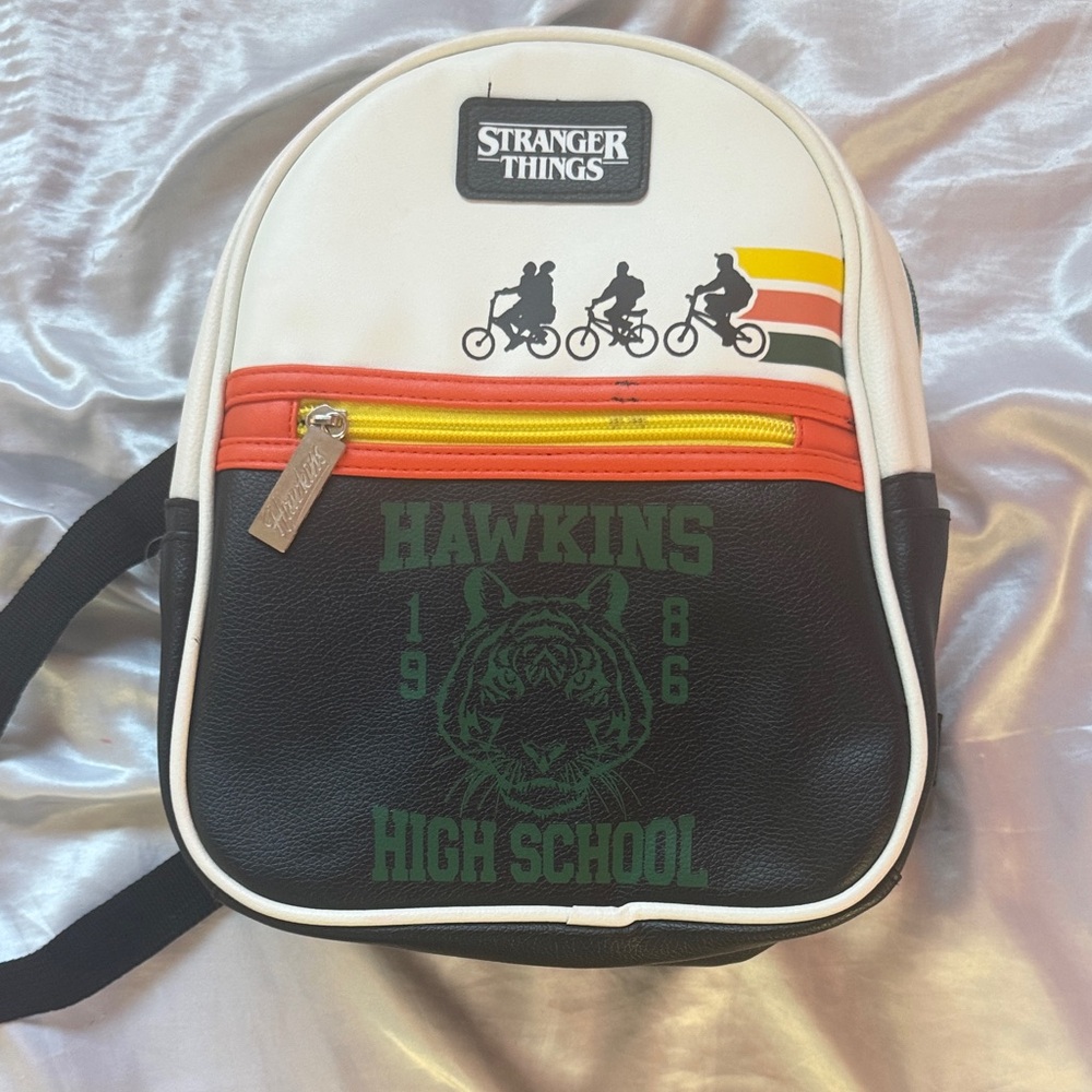 Netflix Stranger Things Logo Patch - image 1